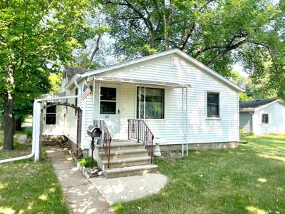 1107 Wilson