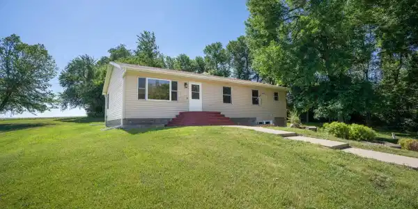 25757 133rd NW