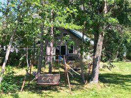866 22nd NW