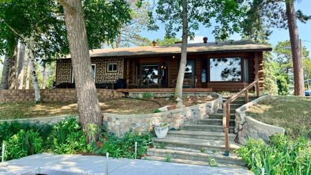 306 E River Drive