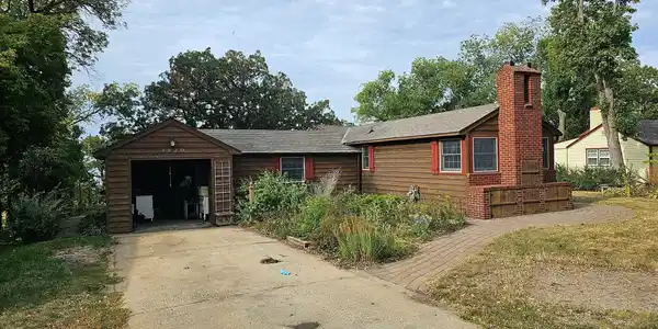 3820 Eagle