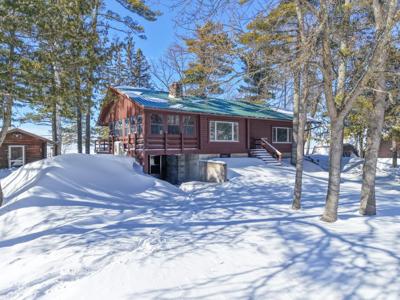 53533 Arbor Ridge Road NE