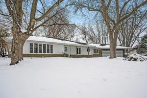6308 Interlachen