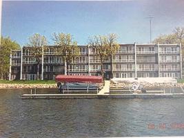 315 Park Lake Boulevard