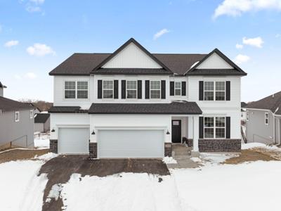 2699 Kenwood Avenue NE