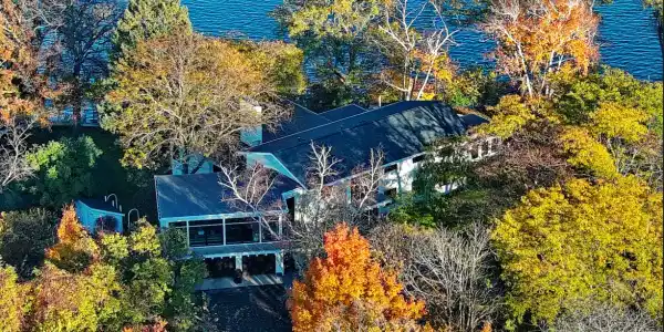 1300 Bracketts Point Road