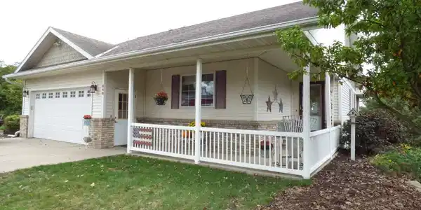 846 8th Street