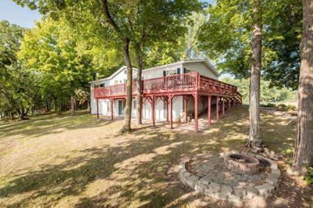 7306 Country SW