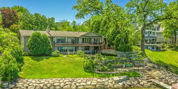 17412 County Road 101 W