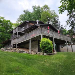 7463 Fernbrook N