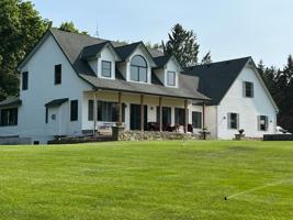 8650 285th NW