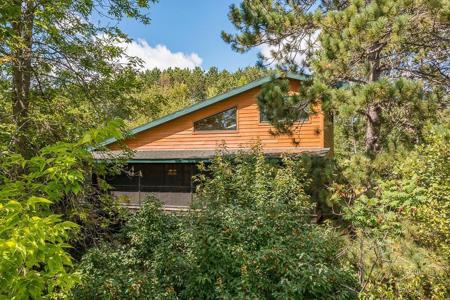 7622 Lakeview Drive