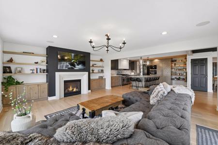 3141 Fairchild Avenue