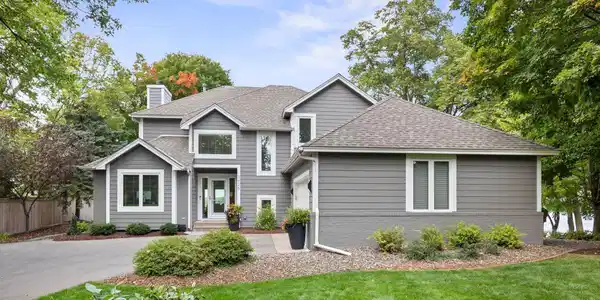3425 Warner Lane