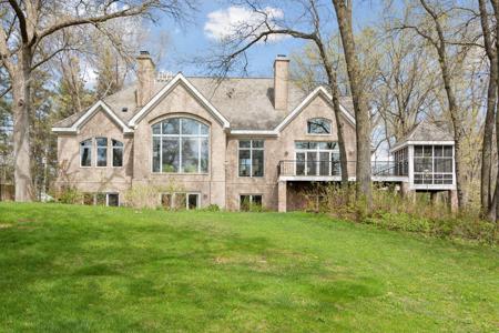 6 Raccoon Road
