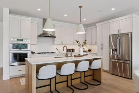 5624 Buffington Lane