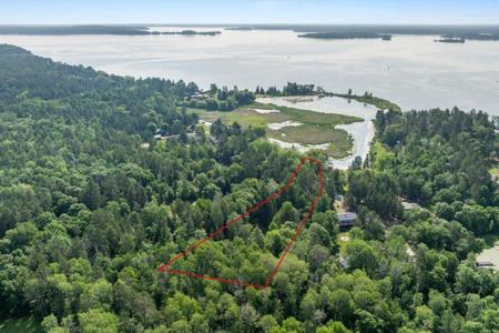 37061 Delta Bay Drive