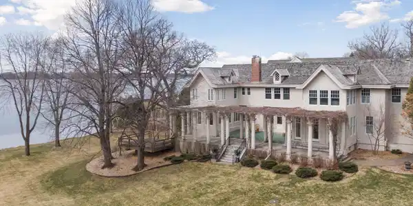70 Dellwood Avenue