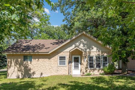 72 Crescent