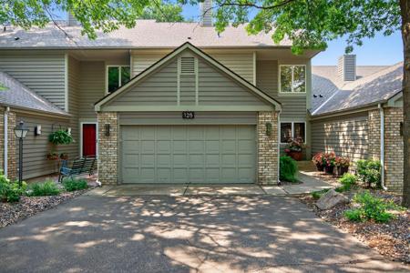 125 Wildwood Bay Drive