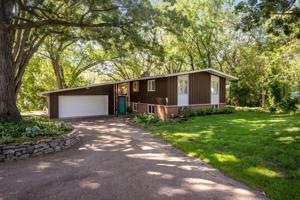 1386 Lone Oak Road