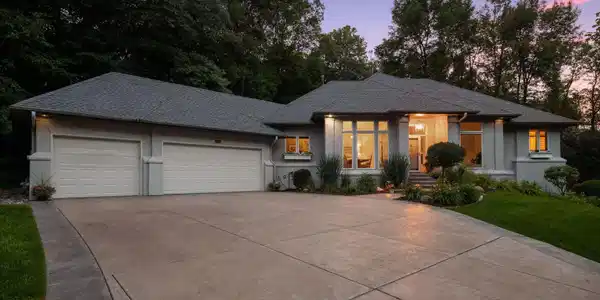 4310 Trillium W