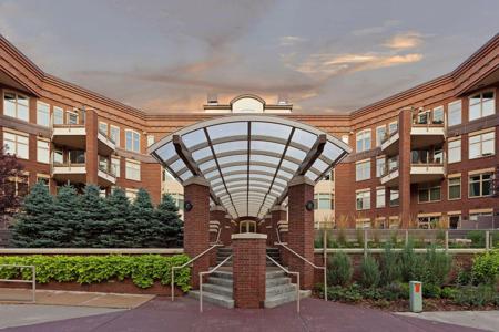 501 Main Street N