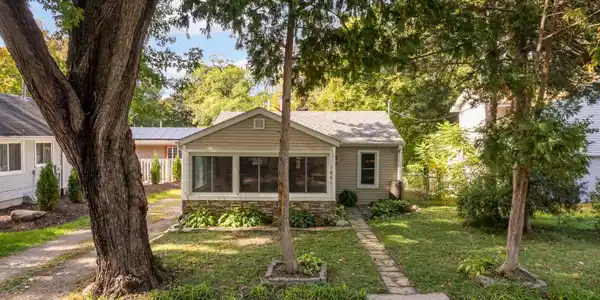 1661 Eagle Lane