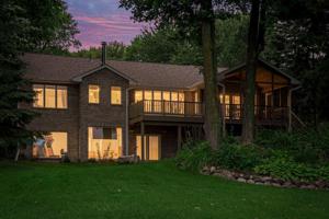 4512 Shady Beach Circle