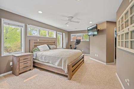 212 Birchwood N