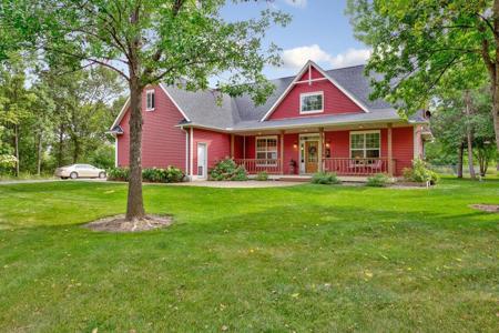 17993 Hunt Lake
