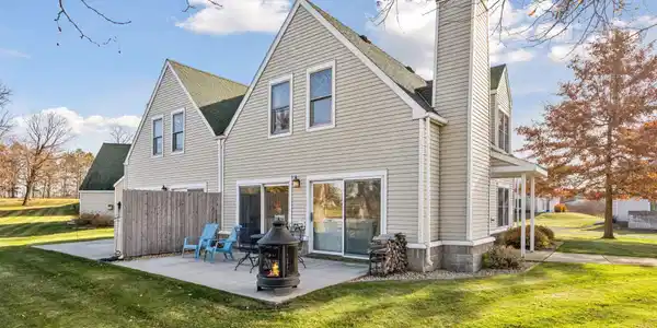 8544 Tennis Terrace
