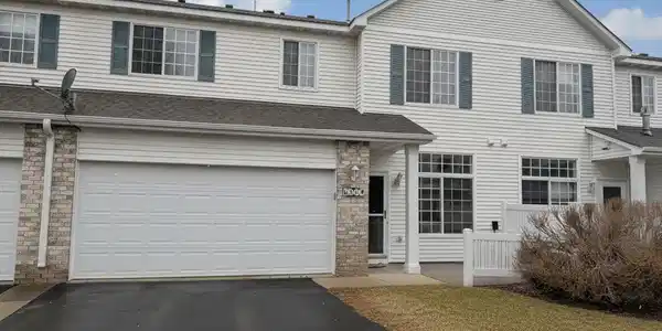 13040 Europa Trail Way N