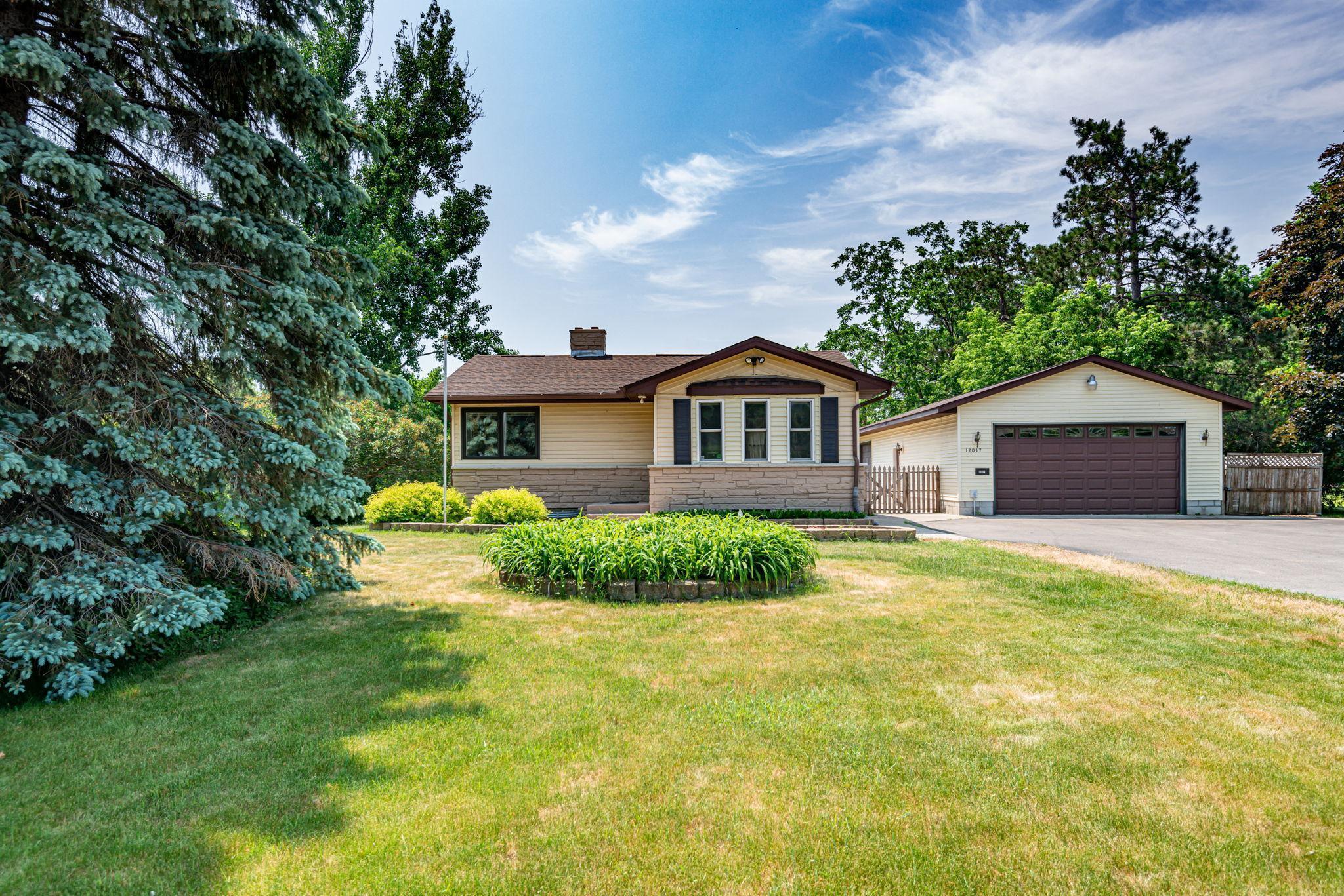 12017 Lindstrom, Lindstrom, MN lhrmls01700543