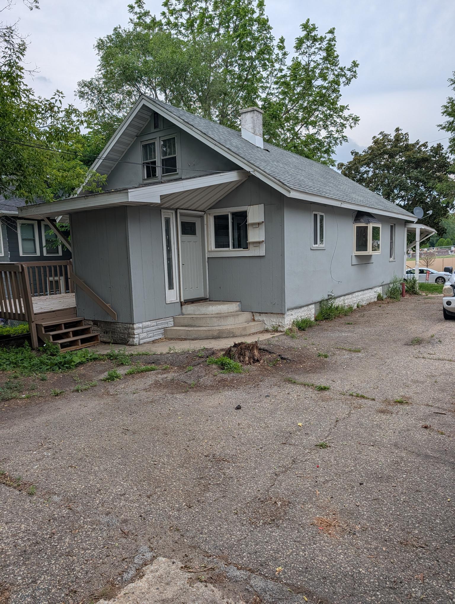 Image 1 Image 1