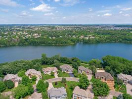 10112 Powers Lake Trail