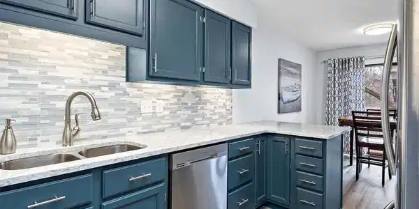 5593 Morningview