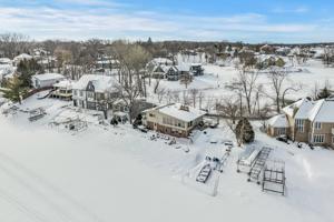 15337 Breezy Point SE