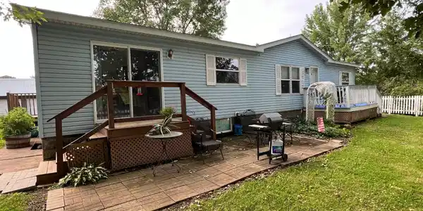 19100 Island Resort Road