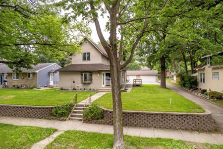 504 W Laurel Street
