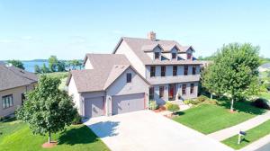 824 Beach Road