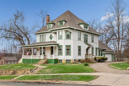 209 Orange Street