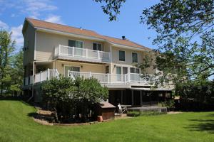 11889 Adobe Trail