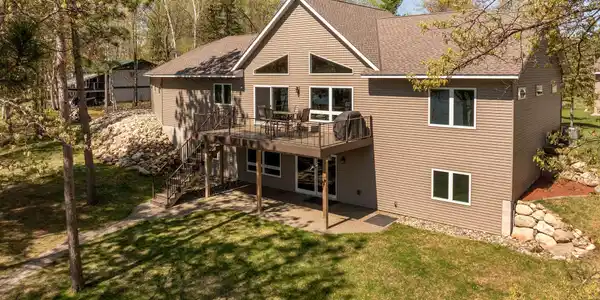 41274 Poplar Drive