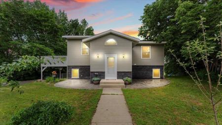 21007 Edgewater Road