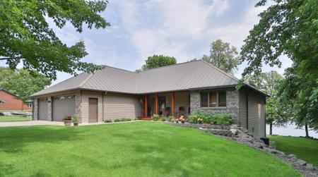 46566 Earle Brown
