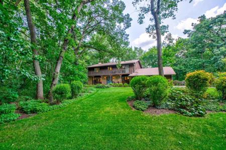 44 S Deep Lake Road