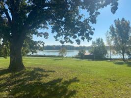 3322 277th NW