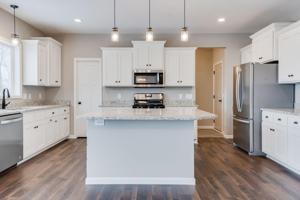 7655 Pleasant View