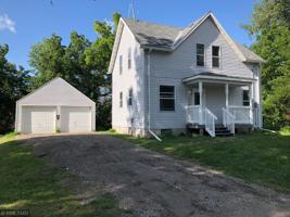 458 4th Street N